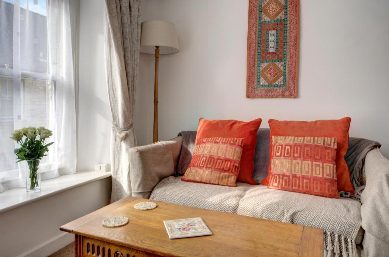 Katrinas Apartment By Treetop Property Cirencester Exteriér fotografie