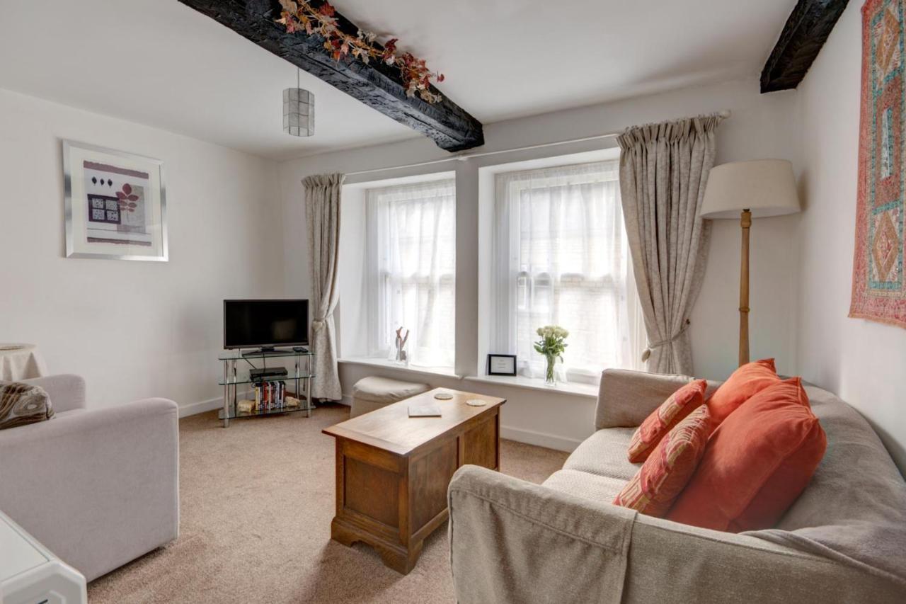 Katrinas Apartment By Treetop Property Cirencester Exteriér fotografie